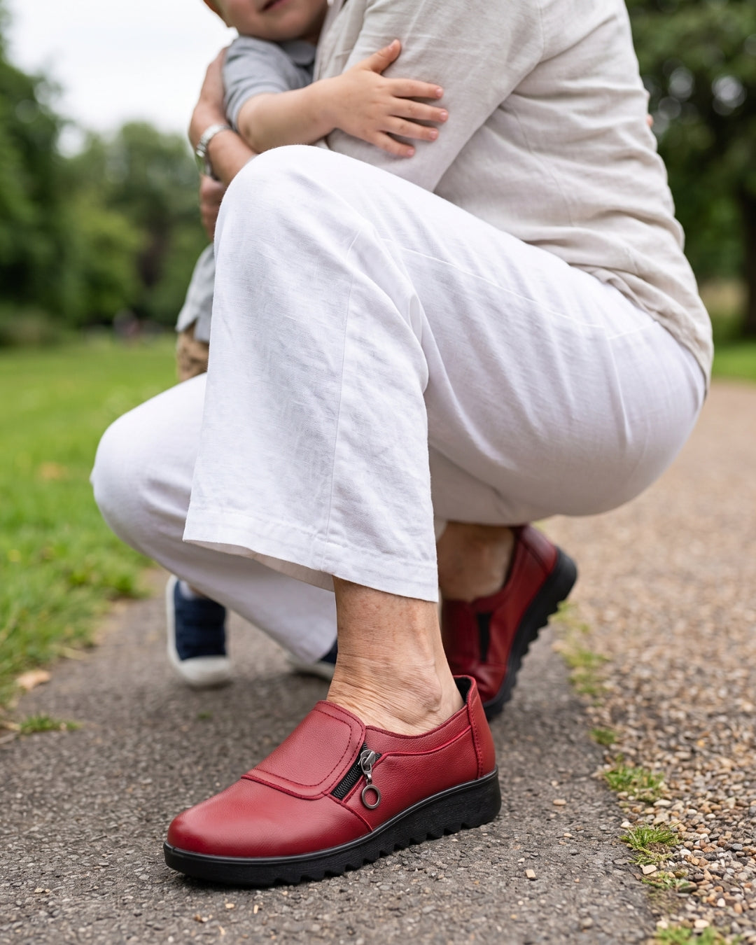 Bella Comfort | Women's Zip-Detail Slip-On Loafers – Soft & Flexible Fit