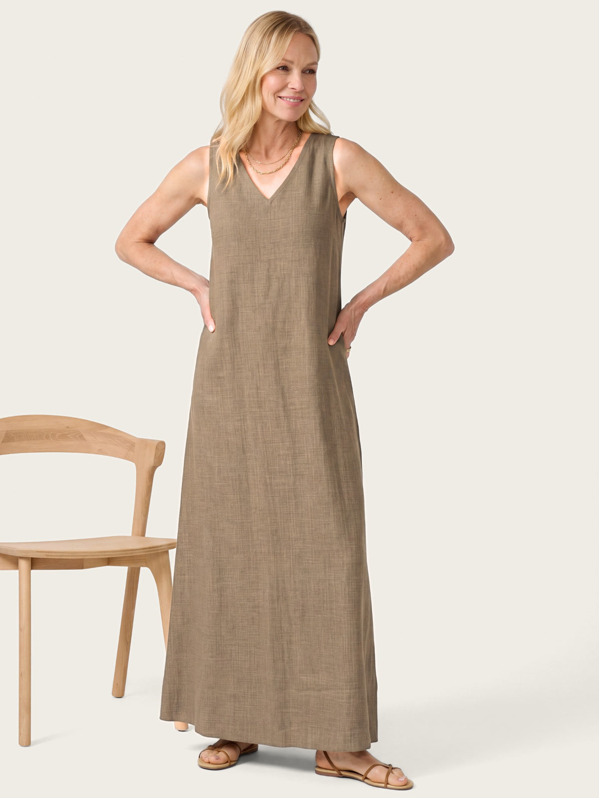 Margot Linen-Look V-Neck Maxi Dress – LIRAE LONDON